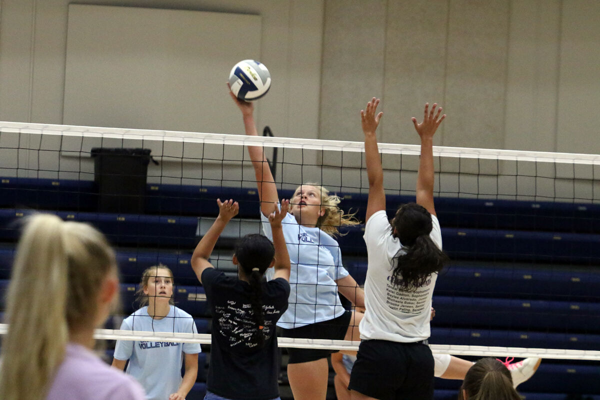 Cross County Volleyball Camp (7).JPG